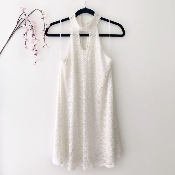 Ginger G Dresses & Skirts - Ginger G White Lace Shift Halter Dress